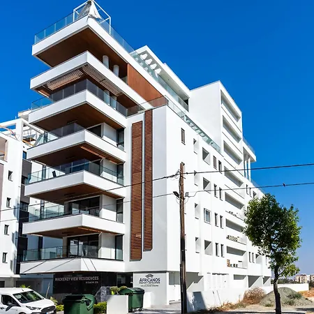 Densho 2-Br Luxury Apartment By Makenzy Beach *