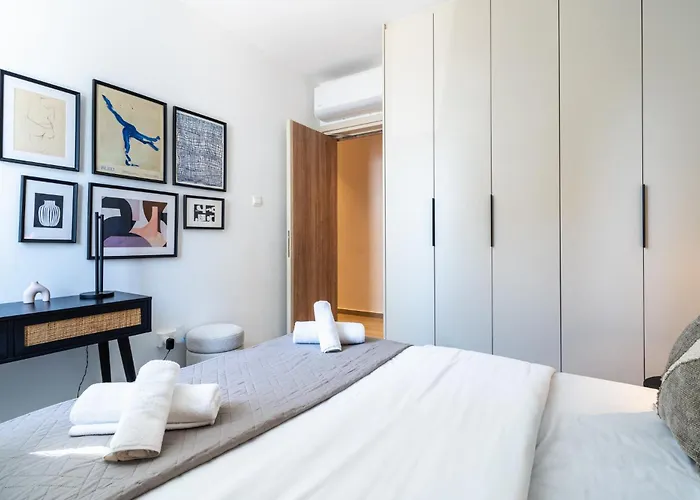 Densho 2-br Luxury By Makenzy Апартаменти Ларнака